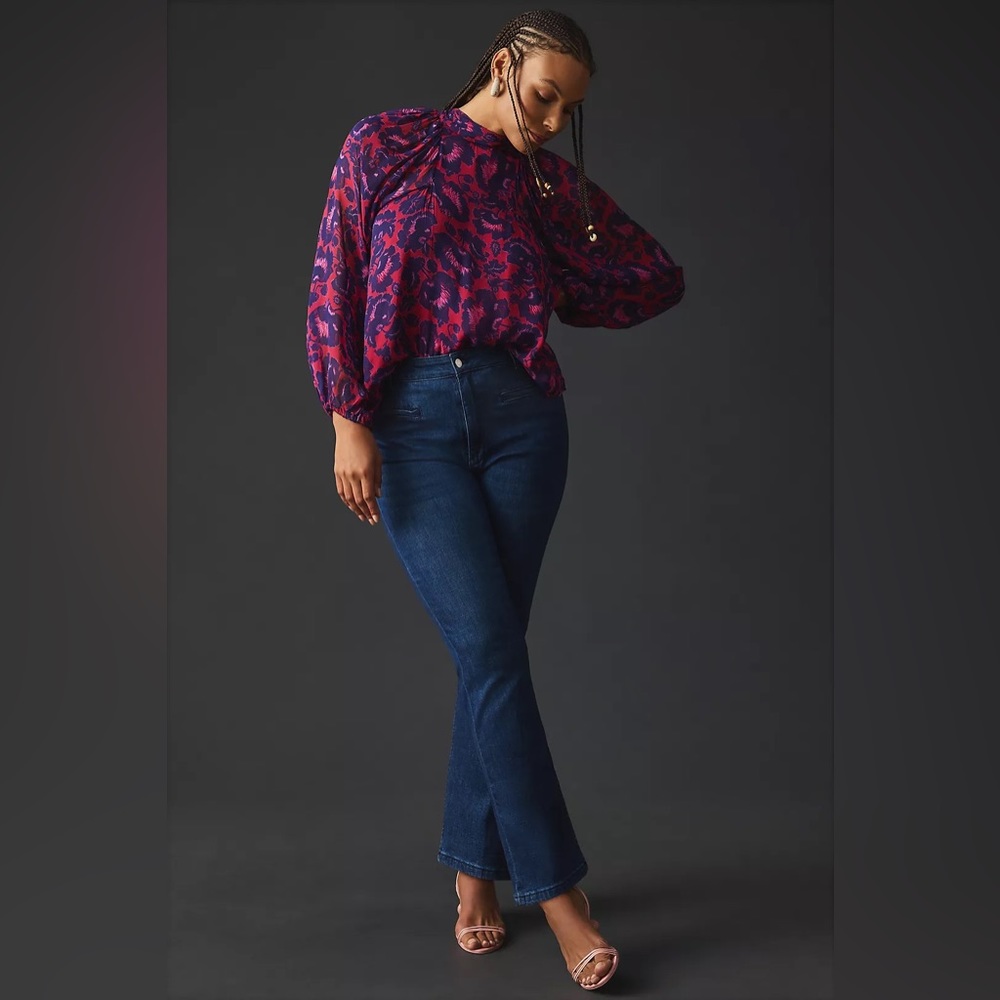 Maeve Essential Mid-Rise Kick-Flare Crop Jeans size 26 and 27